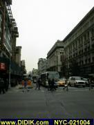 thm_NYC-021004.jpg